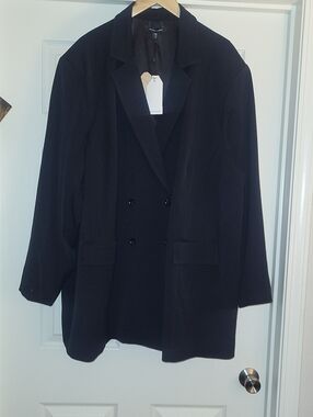 Universal Standard Black Double-Breasted Pea Coat